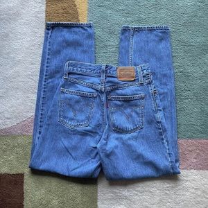 [SOLD] Levi’s Dad Jeans sz 24